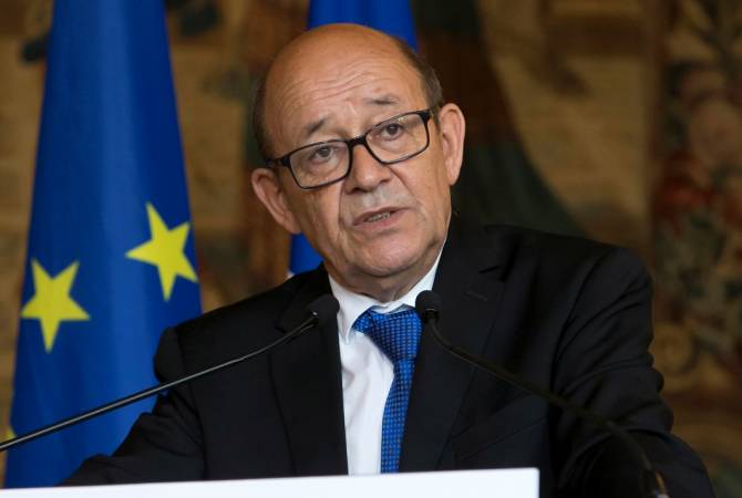 Jean-Yves Le Drian appelle Bakou et Erevan à trouver un accord sur le retrait des forces azéries