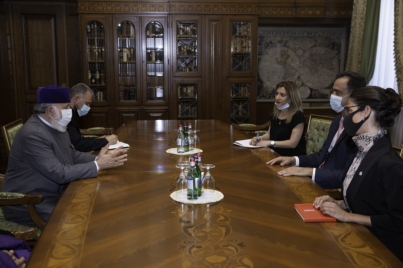 Le Catholicos de tous les Arméniens a reçu le nouvel Ambassadeur d&rsquo;Argentine