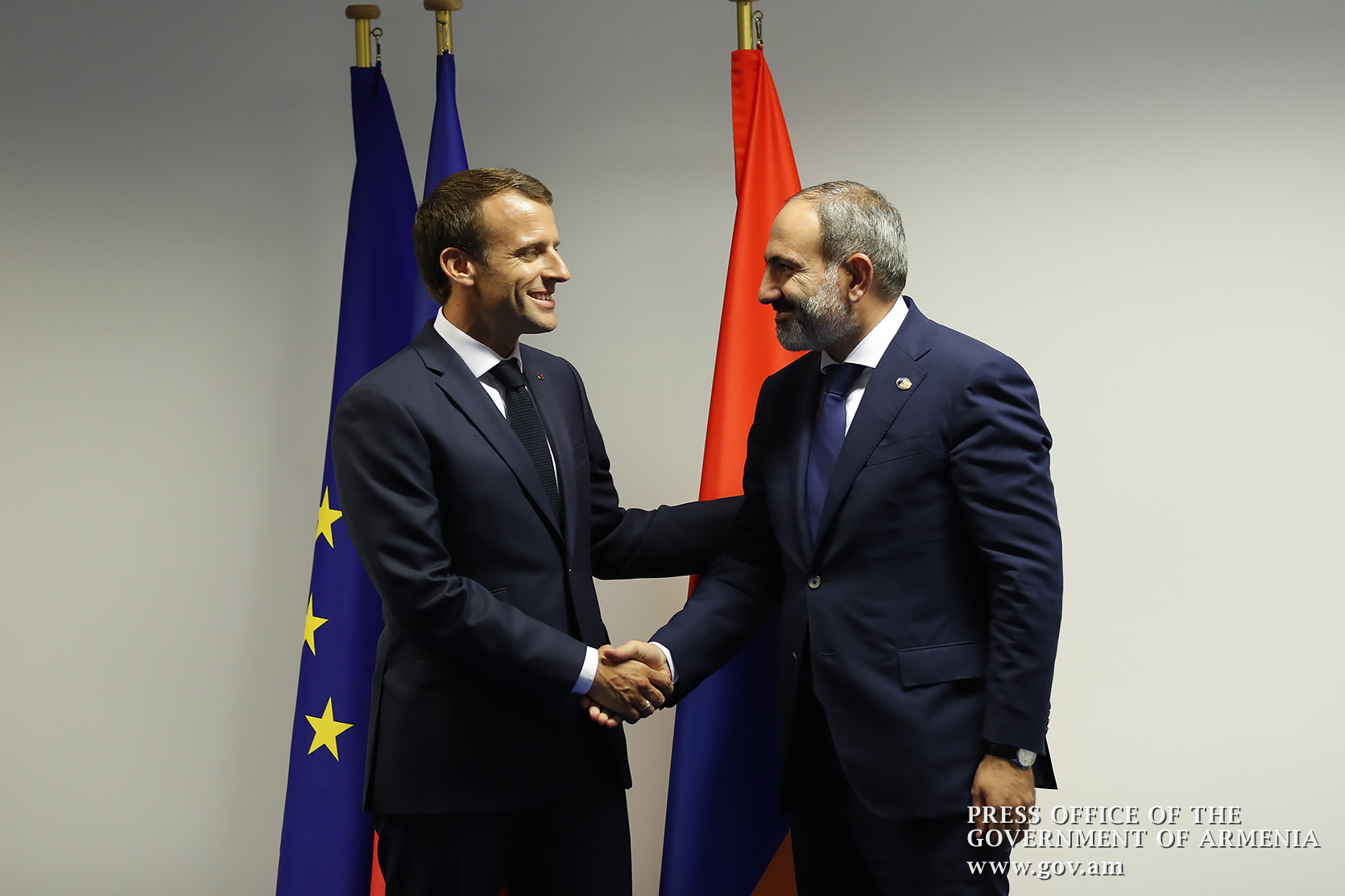 Bienvenue en France Nikol Pachinian !