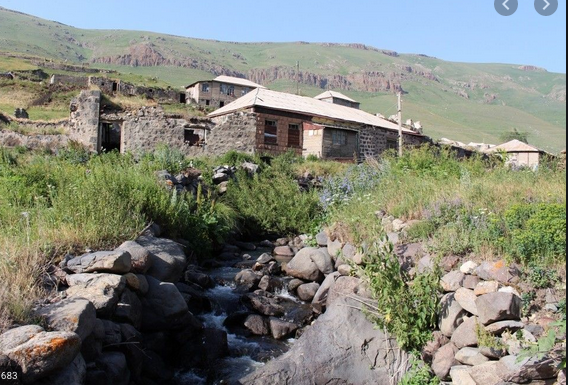 Les soldtas azéris prennent le contrôle de l’eau