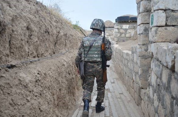 Un soldat Arménien égaré par l’épais brouillard s’est retrouvé en Azerbaïdjan ce matin, prisonnier des Azéris