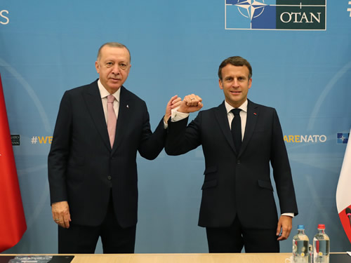 Macron s’entretient avec Erdogan avant le sommet de l’Otan
