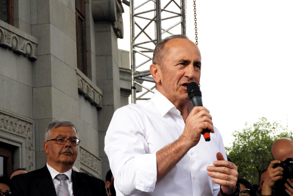 Robert Kotcharian propose une loi arménienne sur les «agents étrangers»