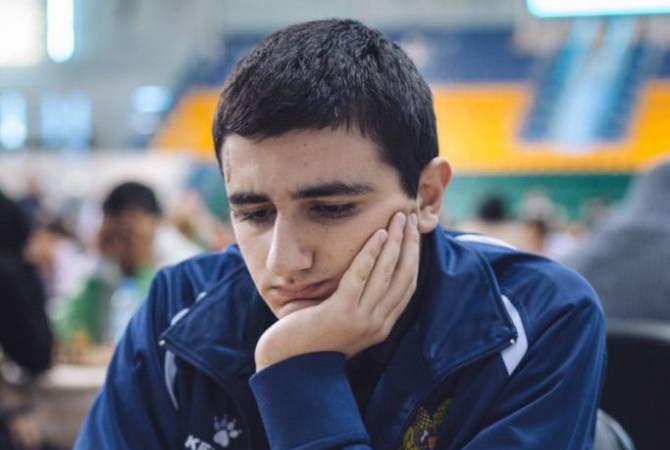 Manuel Petrosyan (Arménie) est deuxième du tournoi international des échecs Serbia Open