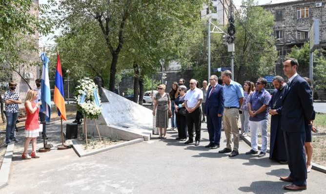 La Journée de l’Indépendance de l’Argentine commémorée à Erévan