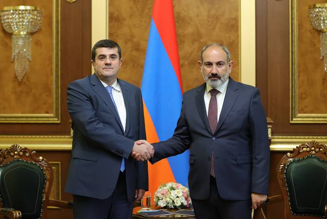 Nikol Pachinian a rencontré Arayik Harutyunyan le Président de l’Artsakh