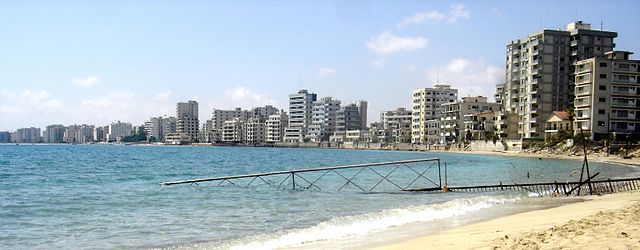 L&rsquo;UE dénonce le projet « inacceptable » d&rsquo;Erdogan de rouvrir la ville  fantôme de Varosha