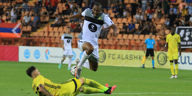 Sheriff Tirasopol-Alashkert Erévan 2-1 à la mi-temps