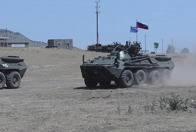 Les forces russes chargées de la paix en Artsakh s’entraînent pour faire face à des combats modernes