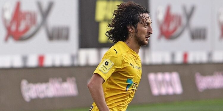 En championnat de Russie, Khimki-Rostov : 1-1. David Davidyan et Khoren Bayramyan ont joué