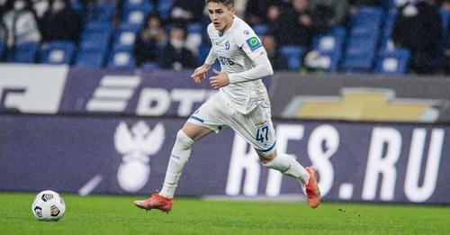 Le RB Leipzig et Chelsea lorgnent sur Arsen Zakharyan
