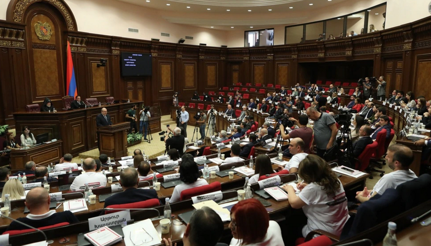 La liberté de la presse à l’épreuve des séances houleuses du Parlement arménien