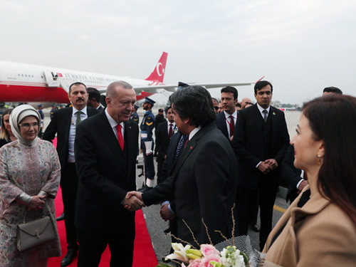 Erdogan veut oeuvrer à la « stabilité » de l’Afghanistan pour stopper une vague migratoire