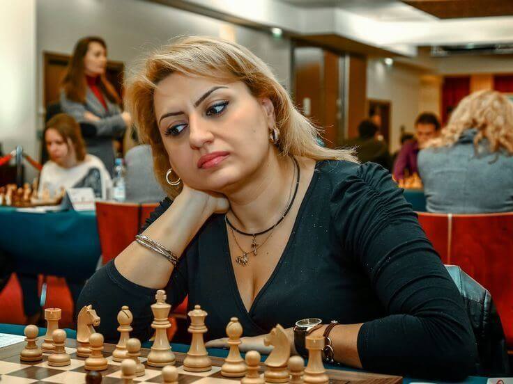 Pour la première fois de l’histoire, l’Arménie gagne le championnat d’Europe individuel des échecs grâce à Elina Danielyan