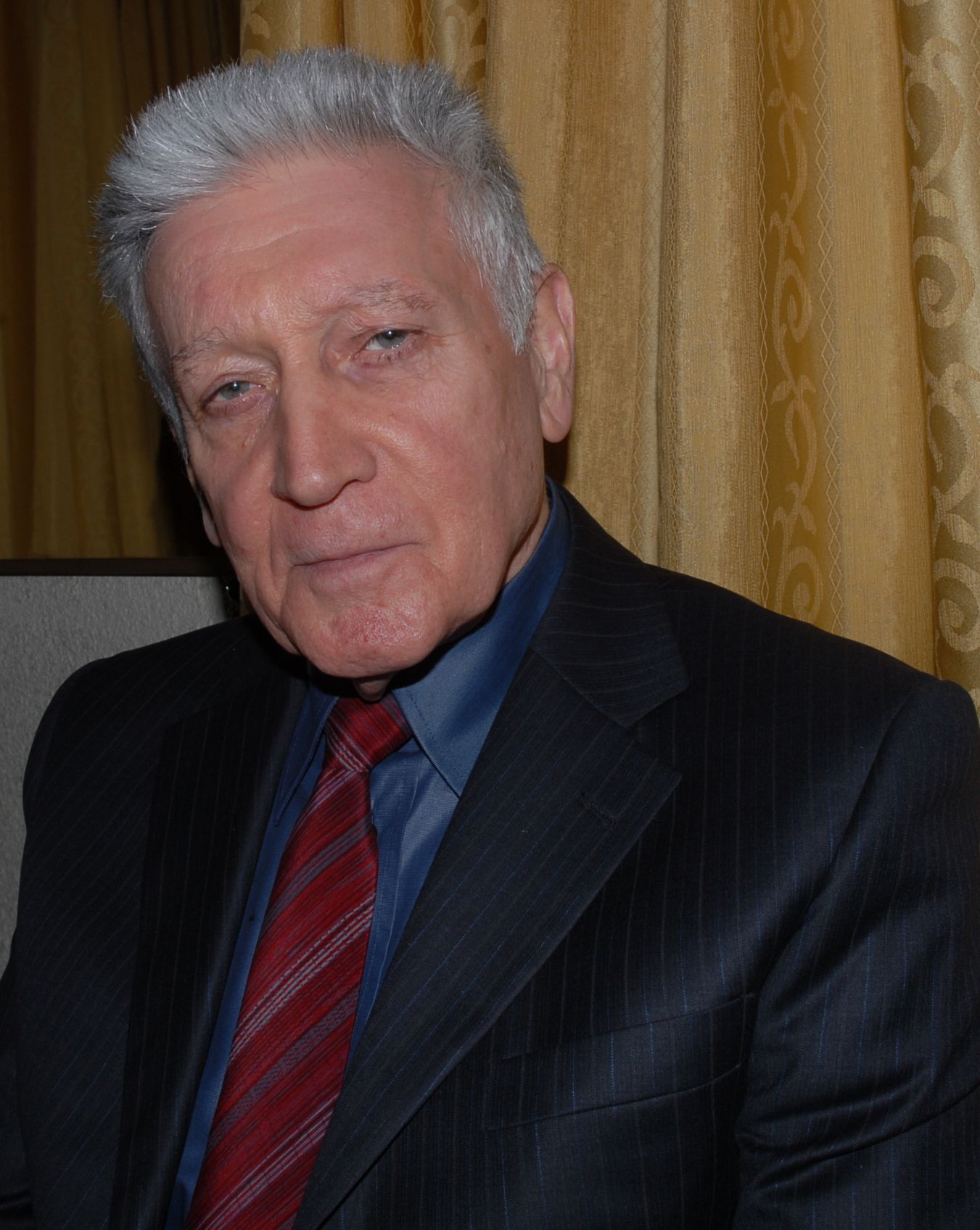 Disparition du critique littéraire, écrivain et traducteur Alexandre Topchyan, à l’âge de 81 ans