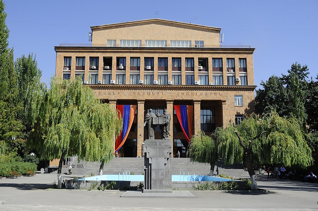 Moscou se rapproche des positions arméniennes