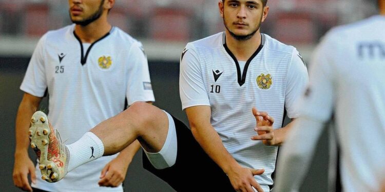 Doublé de l’international arménien Archak Koryan avec Orenbourg qui s’est imposée 4-0 face à Kamaz lors de la 10e journée de la Ligue 2 de Russie