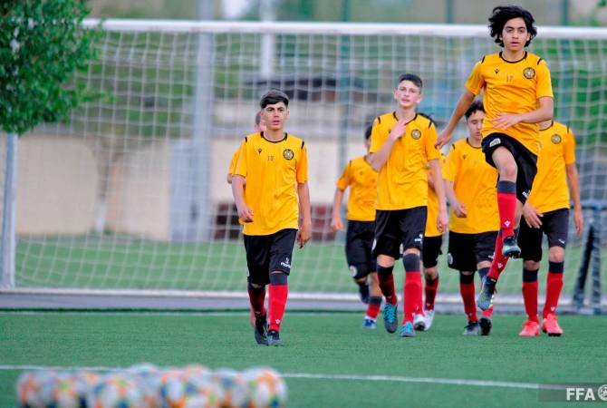 L&rsquo;équipe de football arménienne U-15 tiendra un camp d&rsquo;entraînement