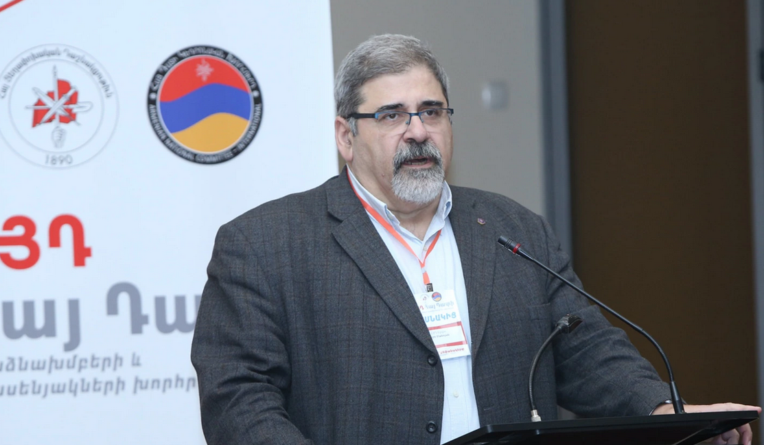 Le Dachgnaksoutioun critique l&rsquo;ouverture en direction d&rsquo;Ankara