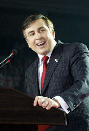 La Géorgie menace d’arrêter l’ex-président Saakachvili s’il revient au pays