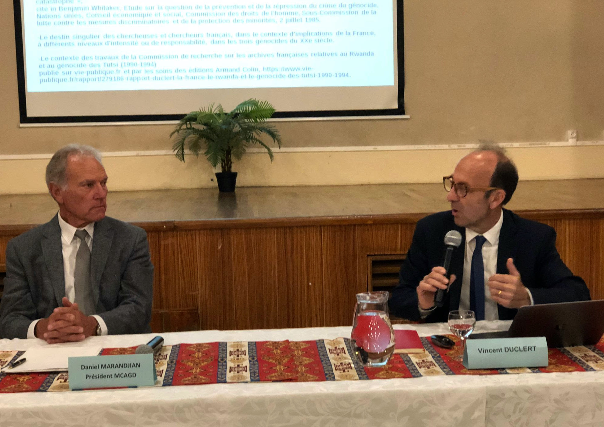 A la Maison de la Culture Arménienne de Grenoble, conférence de Vincent Duclert : A la recherche des fondements des génocides