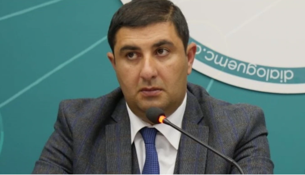 Le nouveau maire de Gyumri élu après avoir passé alliance avec le Contrat civil