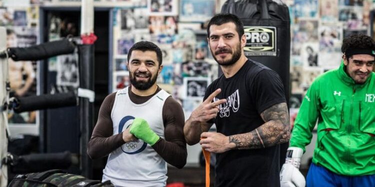 Les boxeurs professionnels Arméniens Gor Eritsyan et Narek Abgaryan sont partis aux Etats-Unis pour s’entrainer