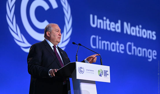 A Glasgow, le président arménien dénonce les dommages causés à l’environnement par l’armée azérie et exalte les efforts de l’Arménie au service de la planète