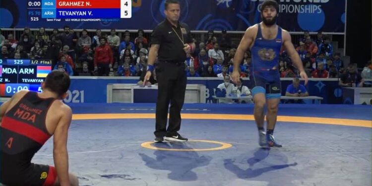L’Arménien Vazgen Tevanyan (65 kg) est en finale des championnats du monde de lutte libre (U23)