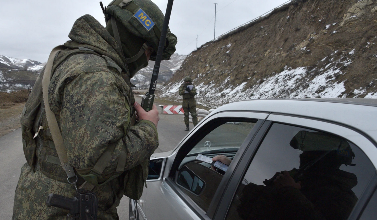 Poutine continue à chercher un accord de paix