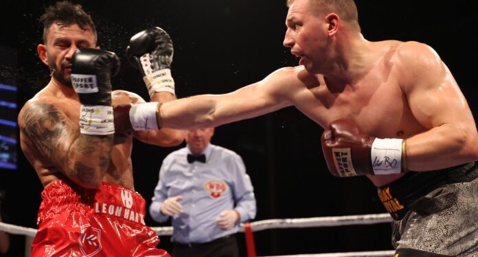 L’Arménien d’Allemagne Leon Hart perd son titre de champion d’Europe de boxe WBO