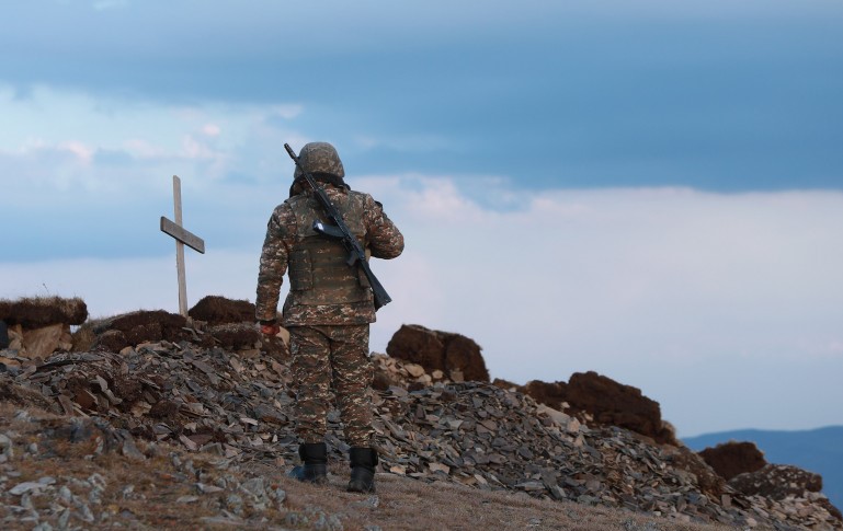 Les soldats Azéris ont tenté aujourd’hui d’avancer les positions à l’est de l’Arménie mais ils furent repoussés par les Arméniens