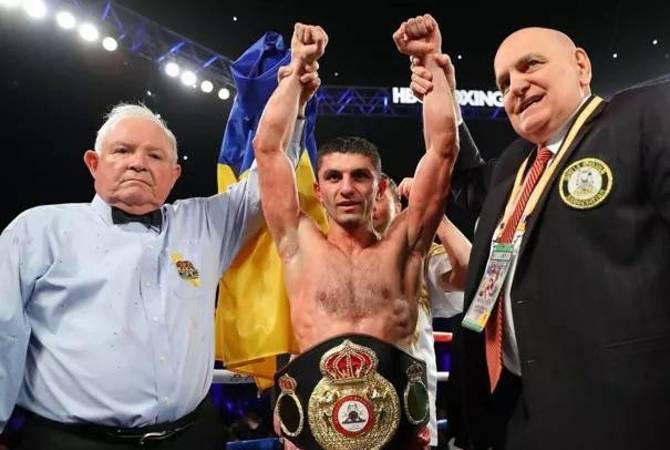 L’Arménien Artiom Dalakyan a défendu par K.O. son titre mondial WBA des super-légers