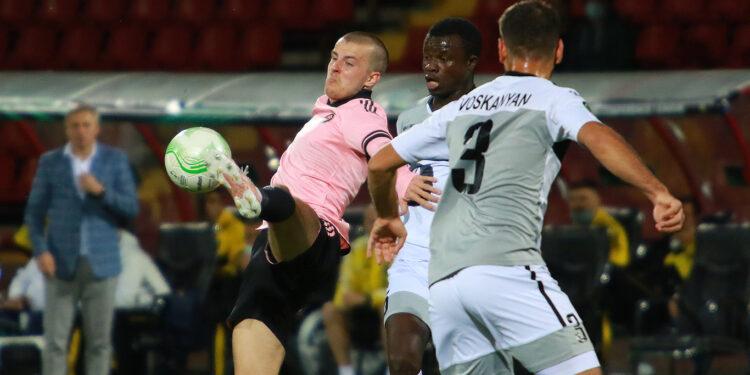 HJK Helsinki-Alashkert Erévan : 1-0