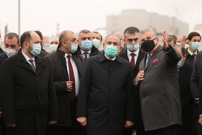 Le Premier ministre arménien Nikol Pachinian était présent à la cérémonie d&rsquo;ouverture de la nouvelle centrale électrique de 254 mégawatts à Erévan qui coûta 270 millions de dollars