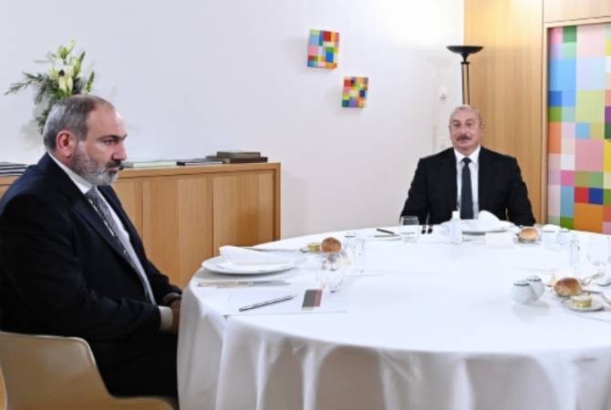 Nikol Pachinian et Ilham Aliev ont convenu de poursuivre leurs contacts