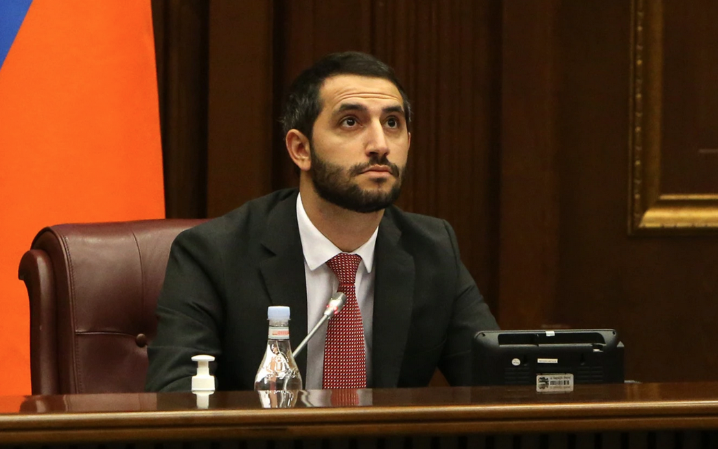 Ruben Rubunian, le choix de Pachinian critiqué