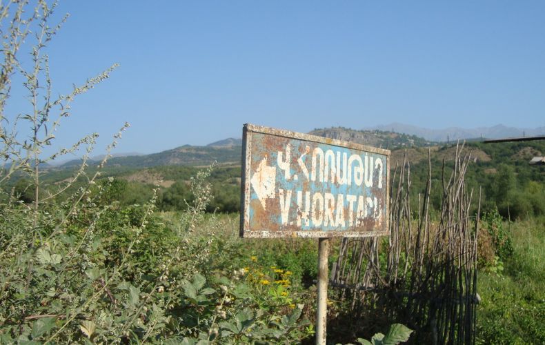 15 familles déplacées se sont installées dans le village de Verin Horatagh en Artsakh