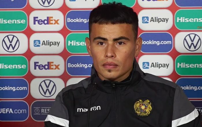 L’international arménien et milieu de terrain de Colombus Cruz (MLS) Lucas Zelarayan a fêté Noël en famille