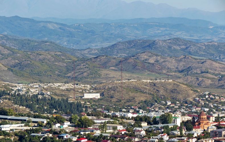 Des tirs azéris depuis Chouchi avec des balles traçantes pour intimider les habitants de Stepanakert