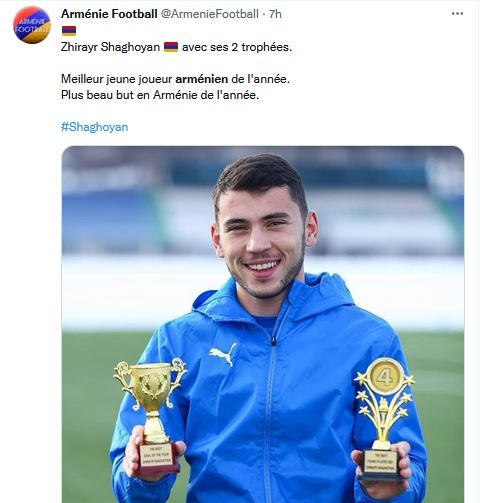 Zhirayr Shaghoyan avec ses 2 trophées.