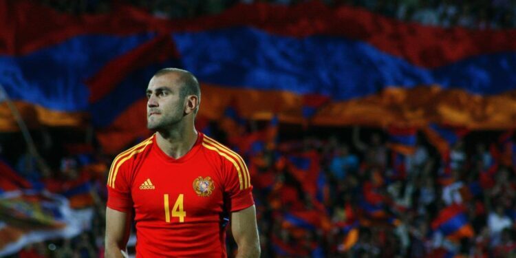 La Fédération arménienne de football, la PAYFA et les efforts de Yura Movsisyan pour organiser un stage d&rsquo;entraînement de football à Los Angeles