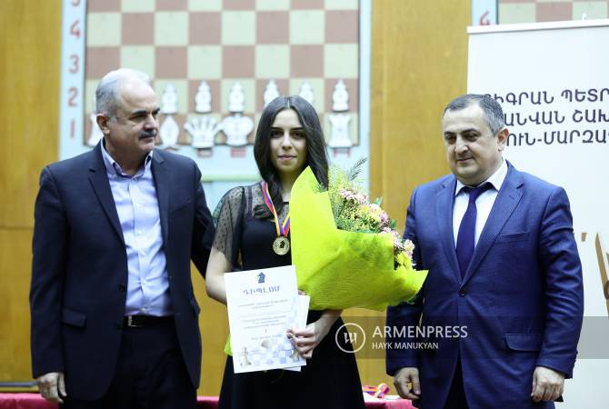 Mariam Mkrtchyan, championne du championnat d&rsquo;échecs féminin arménien, trouve le championnat 2022 inspirant