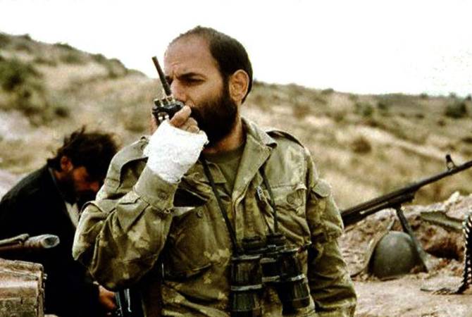 Le défenseur des droits humains en Arménie demande à Facebook de ne pas bloquer les pages des photos et des publications sur Monte Melkonian par les utilisateurs du réseau