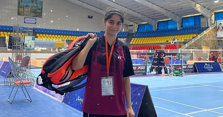 Le jeune athlète arménienne Elen Tiratouryan rencontre des succès au tournoi international junior de badminton en Iran