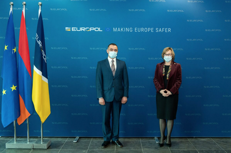 Le chef adjoint de la police arménienne accueilli au siège d&rsquo;Europol