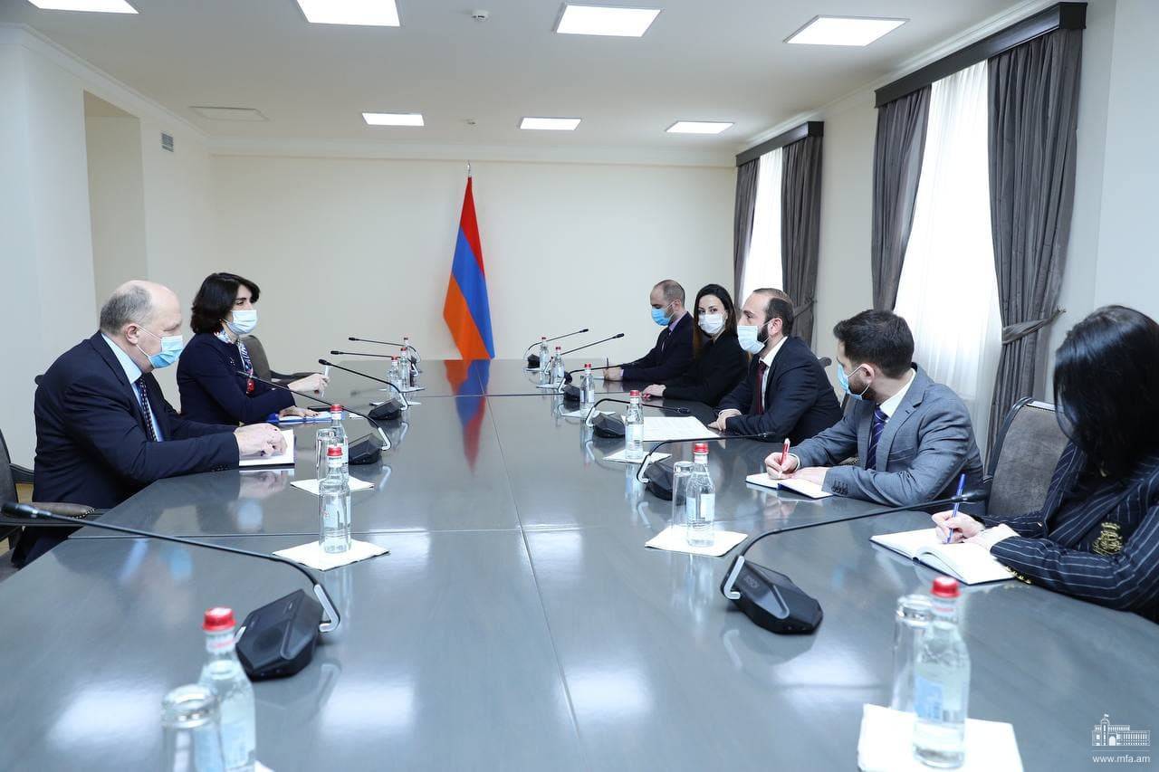 Le ministre arménien des Affaires étrangères, Ararat Mirzoyan, a reçu les coprésidents de l&rsquo;Assemblée parlementaire Euronest.