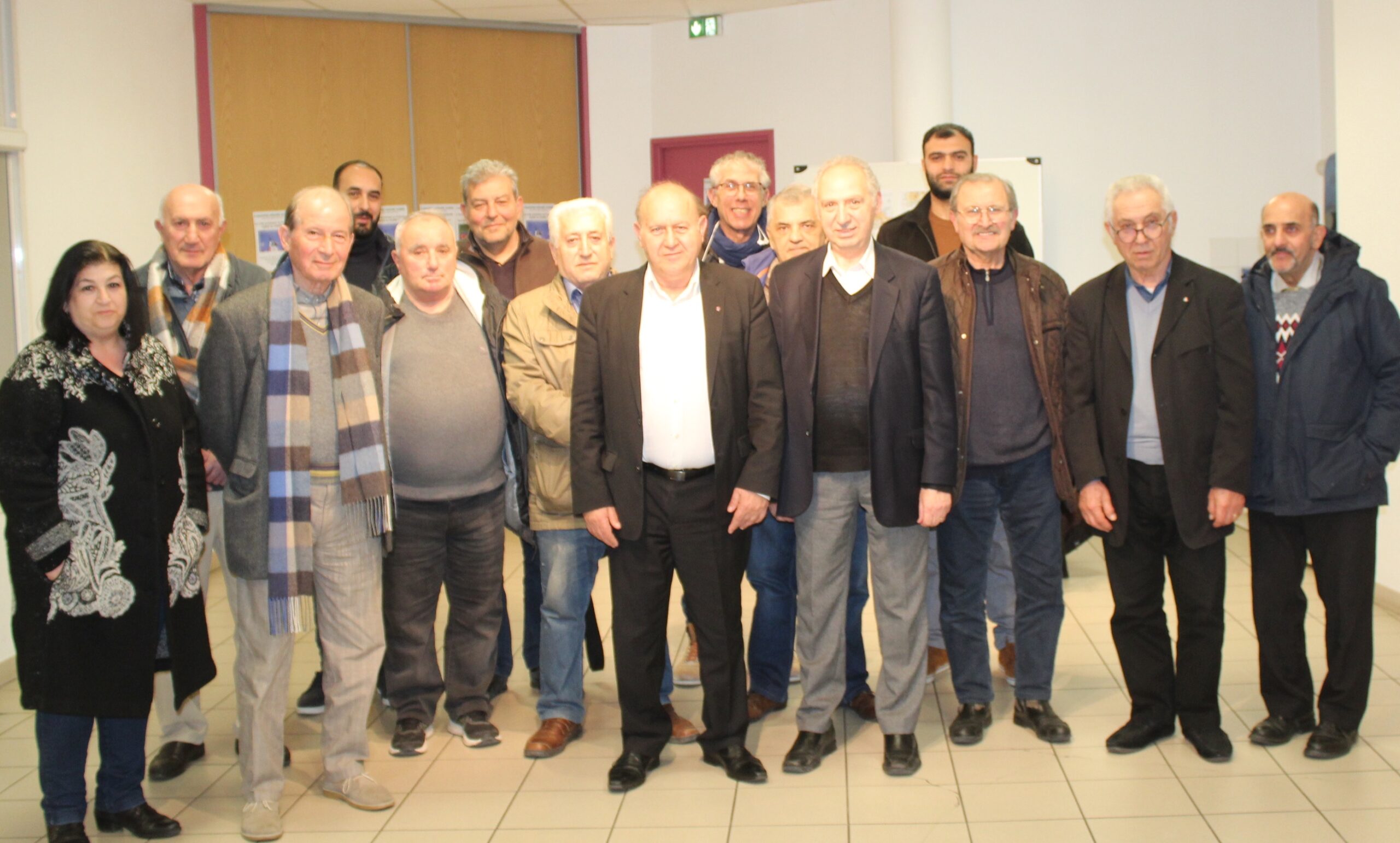 Riche débat de l’association « Arménia » sur les menaces qui pèsent sur l’Arménie