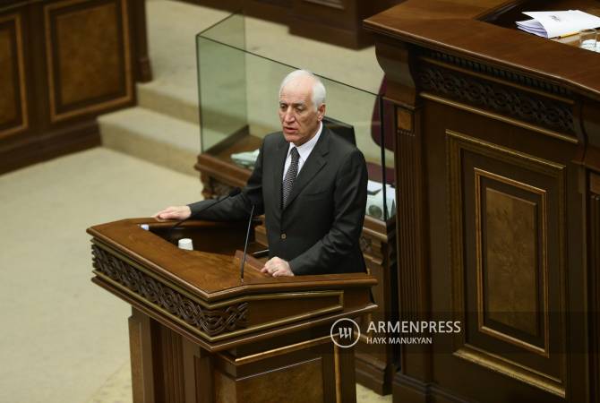 Le candidat au poste de président, Vahagn Khachaturyan, ne passe pas le premier tour