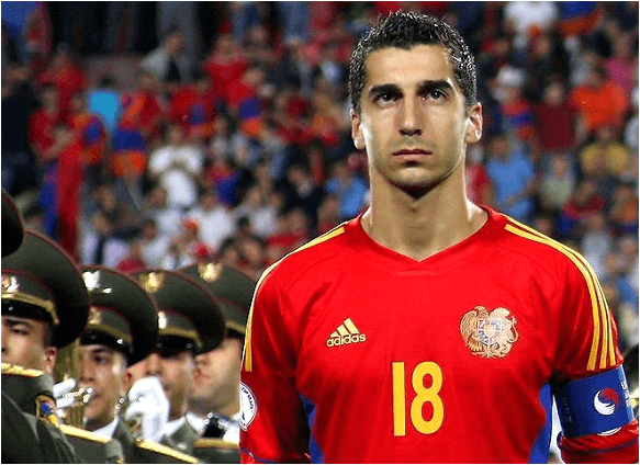 Le plus grand footballeur Arménien de tous les temps, Henrikh Mkhitaryan (33 ans) fait ses adieux à la sélection nationale d’Arménie